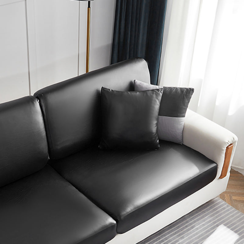 Kissenbezug aus Kunstleder 40 × 40 cm — 1 Stück, Schwarz Onyx, auf einem Sofa
